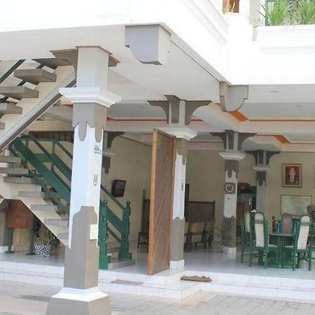 Pulau Bali Hotel Denpasar Redpartner Buitenkant foto